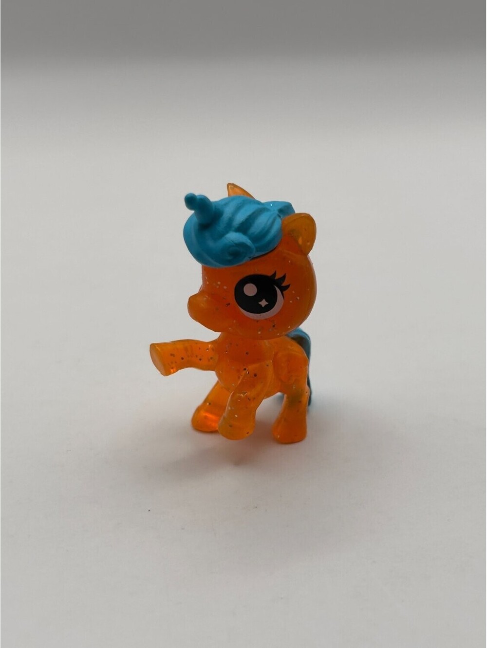 Mini Unicorn Pony Figure 4cm Orange Glitter Translucent Unbranded